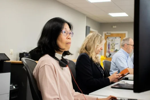 women using laptop